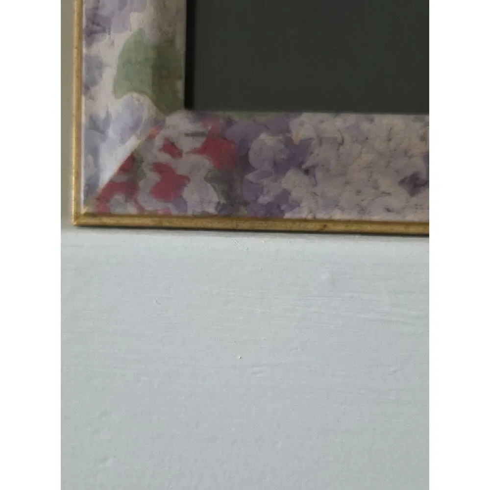 Floral Pattern Photo Frame